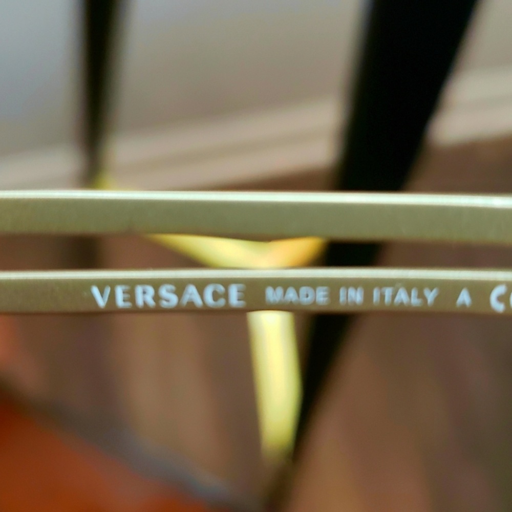 VERSACE - Gold Rims Mirror BR - Picture 4 of 6